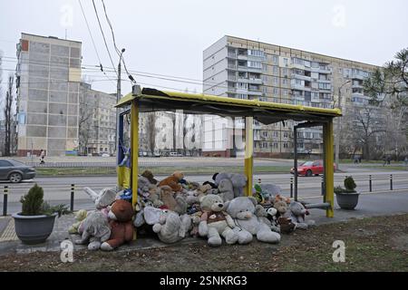 Stuffed animals in memory of the children killed after a rocket attack in summer 2024, Destroyed residential building, the two apartment blocks used t Stock Photo