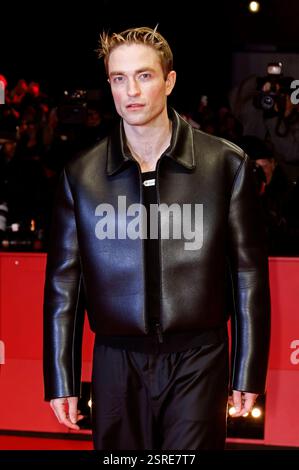 Robert Pattinson Bei Der Premiere Des Kinofilms Mickey 17 Auf Der Robert Pattinson Bei Der Premiere Des Kinofilms Mickey 17 Auf Der Berlinale 2025 75 Internationale Filmfestspiele Berlin Im Berlinale Palast Berlin 15022025 Fotoxcxtamckexxfutureximagex Mickey Prem 5280 2sre7t7