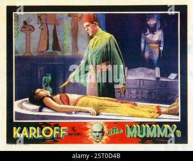 THE MUMMY (1932) BORIS KARLOFF, ZITA JOHANN MUMM 004P Stock Photo - Alamy