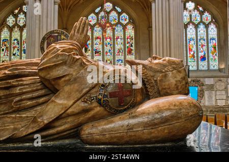 Effigy of James Montagu, Bishop of Bath and Wells, inside Bath Abbey, Bath, Somerset Stock Photo