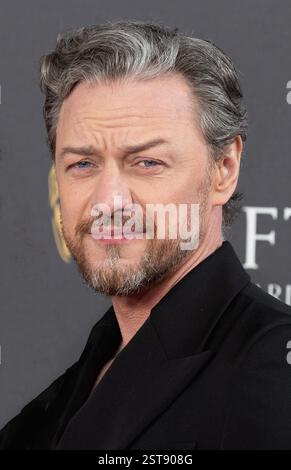 James McAvoy Attends The 2025 EE BAFTA Film Awards At The Royal London Uk 16 February 2025 James Mcavoy Attends The Ee Baftas Film Awards Red Carpet Arrivals 16 February 2025 In London England United Kingdom Credit Samalamy Live News 2st908g