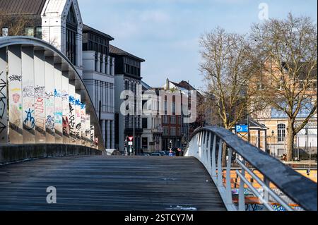 People walking over the Suzan Daniel bridge in Brussels Capital Region ...