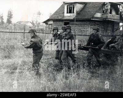 Anti-tank gun position of the Wehrmacht on the Eastern Front, 1941 ...