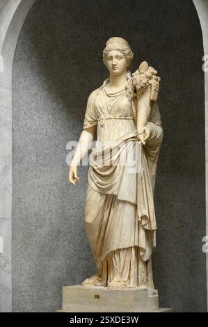 Rome. Italy. Statue of Roman Goddess Fortuna / Fortune holding a cornucopia. Braccio Nouvo, Chiaramonti Museum, Vatican Museums. Musei Vaticani. Head Stock Photo