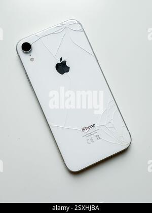 Crashed Iphone XR smartphone close up Stock Photo - Alamy