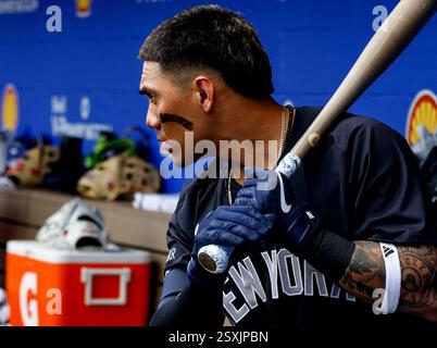 New York Yankees Ismael Munguia (94) Leads Off First Base During An Mlb 