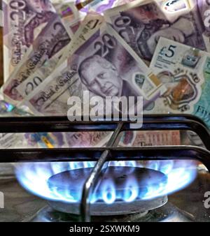 Peterborough, UK. 25th Feb, 2025. The energy price cap has risen again, and this time it is rising by 6.4%, although the amount you pay does depend on how much energy you use. A typical household could see their annual bill increase from £1,738 to £1,849 a year from 1st April. Energy prices, Peterborough, Cambridgeshire, on 25th February 2025. Credit: Paul Marriott/Alamy Live News Stock Photo