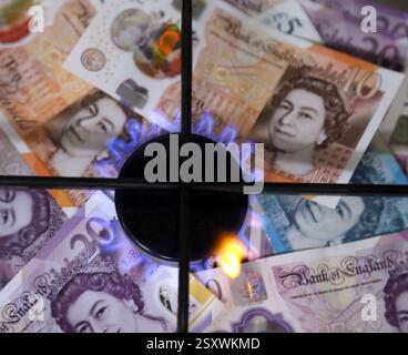 Peterborough, UK. 25th Feb, 2025. The energy price cap has risen again, and this time it is rising by 6.4%, although the amount you pay does depend on how much energy you use. A typical household could see their annual bill increase from £1,738 to £1,849 a year from 1st April. Energy prices, Peterborough, Cambridgeshire, on 25th February 2025. Credit: Paul Marriott/Alamy Live News Stock Photo