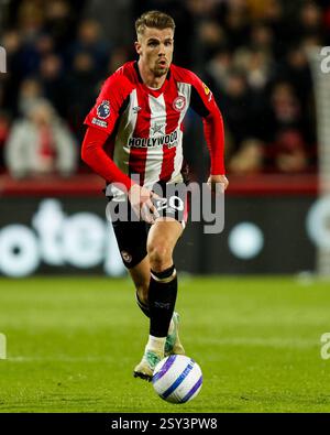 Kristoffer Ajer of Brentford breaks with the ball during the Hull City ...