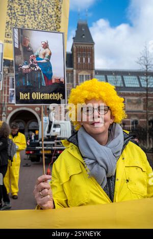Johannes Vermeer - Het melkmeisje Stock Photo - Alamy