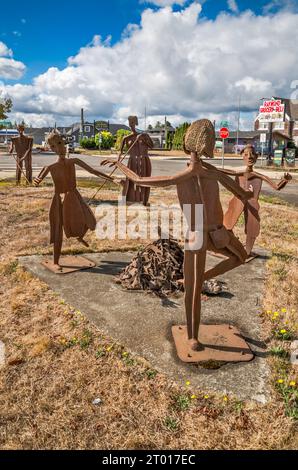 Steel statues by Hans Nelson in Raymond, Washington state, USA Stock