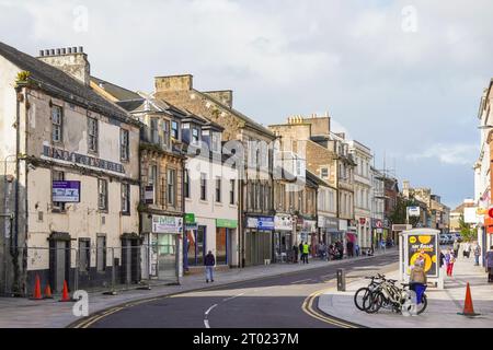 Irvine, UK. 03rd Oct, 2023. Rishi Sunak announced £1.1 bn of extra funding to be distributed amongst 55 'overlooked' towns, including Irvine in North Ayrshire, Scotland to address the issues of regeneration of the High Streets and improve communities. The fund will amount to £2million per year for 10 years and paid directly to each relevant local Authority. Credit: Findlay/Alamy Live News Stock Photo