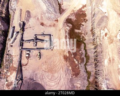 Open pit view of a quartzite rock quarry in Sioux Falls, South Dakota Stock Photo