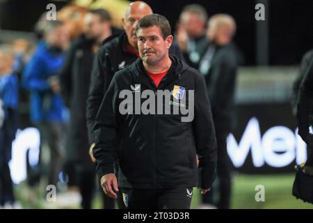 Mansfield, UK. 03rd Oct, 2023. Mansfield Town Manager Nigel Clough during the Mansfield Town FC v Wrexham AFC sky bet EFL League Two match at the One Call Stadium, Mansfield, United Kingdom on 3 October 2023 Credit: Every Second Media/Alamy Live News Stock Photo