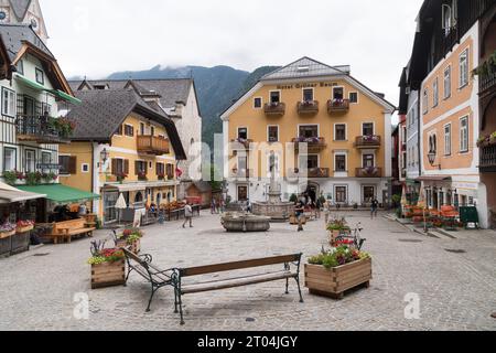 Marktplatz (Market square) in historic centre of Hallstatt, Upper Austria, Austria, is called one of the most beautiful and the most Instagrammable to Stock Photo