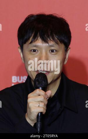 Busan, South Korea. 04th Oct, 2023. Oct 4, 2023-Busan, South Korea-Director Jang Kun Jae attend their new film 'Because I Hate Korea' press conference at the 28th Busan International film Festival Opening Screen event in Busan, South Korea. (Photo by Seung-il Ryu/NurPhoto) Credit: NurPhoto SRL/Alamy Live News Stock Photo