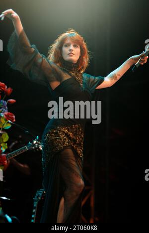 Florence Welch - Florence and the Machine, V2010, Hylands Park, Chelmsford, Essex, Britain - 21 August 2010 Stock Photo
