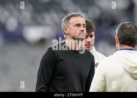 Newcastle, UK. 04th Oct, 2023. Paris Saint-Germain Manager Luis Enrique during the Newcastle United FC v Paris Saint-Germain FC, UEFA Champions League Round 1 match at St.James' Park, Newcastle, United Kingdom on 4 October 2023 Credit: Every Second Media/Alamy Live News Stock Photo
