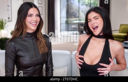 USA. Kylie Jenner and Kendall Jenner in a scene from the (C)Hulu