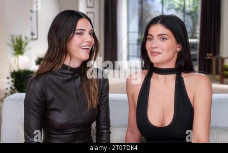 USA. Kylie Jenner and Kendall Jenner in a scene from the (C)Hulu