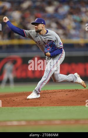 Texac Rangers Texas Rangers pitcher Nathan Eovaldi throws to the New York Mets during ...