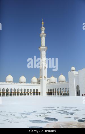 Scheich-Zayid-Moschee Sheikh Zayed Grand Mosque Stock Photo