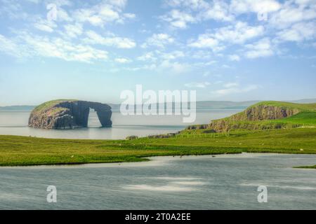 Sea Arch Dore Holm at Stennes, Eshaness, Shetland Islands Stock Photo