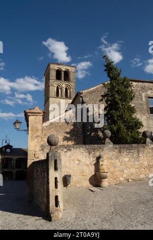 Iglesia de San Juan Bautista en Pedraza Stock Photo