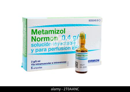 Huelva, Spain - September 25, 2023: Metamizole ampoules brand normon 0.4 g/ml solution for injection and infusion for the treatment of moderate or int Stock Photo