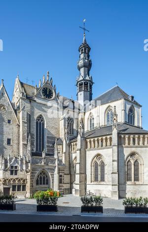 13th - 16th century Gothic medieval Saint Leonard's Church / Sint-Leonarduskerk in the city Zoutleeuw, province of Flemish Brabant, Flanders, Belgium Stock Photo