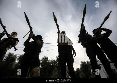 Gaza, Palestine. 4th Oct, 2023. Members of the Al-Quds Brigades, the military wing of the Islamic Jihad movement, participate in an anti-Israel military parade on the occasion of the 36th anniversary of the founding of the movement in Gaza City. (Credit Image: © Yousef Masoud/SOPA Images via ZUMA Press Wire) EDITORIAL USAGE ONLY! Not for Commercial USAGE! Stock Photo