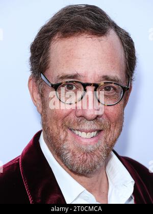 Los Angeles, United States. 05th Oct, 2023. LOS ANGELES, CALIFORNIA, USA - OCTOBER 05: American filmmaker Rob Minkoff arrives at The Los Angeles Philharmonic's 20th Anniversary Gala Honoring Frank Gehry held at the Walt Disney Concert Hall on October 5, 2023 in Los Angeles, California, United States. (Photo by Xavier Collin/Image Press Agency) Credit: Image Press Agency/Alamy Live News Stock Photo