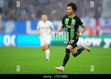 Marseille, Marseille. 05th Oct, 2023. Kaoru Mitoma of Brighton Hove Albion during the UEFA Europa League match between Olympique Marseille and of Brighton Hove Albion, Group B, date 2, played at Stade Velodrome on October 5, 2023 in Marseille, France. (Photo by Bagu Blanco/PRESSINPHOTO) Credit: PRESSINPHOTO SPORTS AGENCY/Alamy Live News Stock Photo