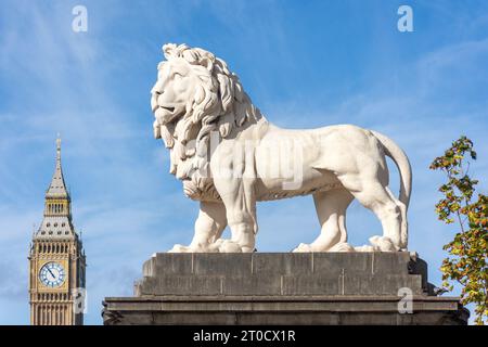Big Ben and South Bank Lion, Westminster Bridge, South Bank, London Borough of Lambeth, Greater London, England, United Kingdom Stock Photo