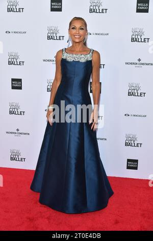 Vanessa Williams attends the New York City Ballet's 2023 Fall Gala at the David H. Koch Theatre at Lincoln Center on October 05, 2023 in New York City Stock Photo