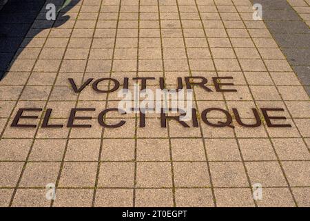 Charging station for e-cars, Saverne (Zabern), Bas-Rhin, Alsace, Grand Est, Alsace-Champagne-Ardenne-Lorraine, France Stock Photo