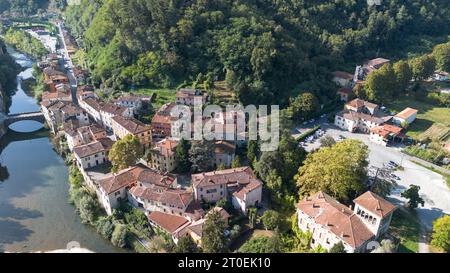 Ponte Seraglio one of the villages making up Bagni di Lucca in the tuscan hills. Stock Photo