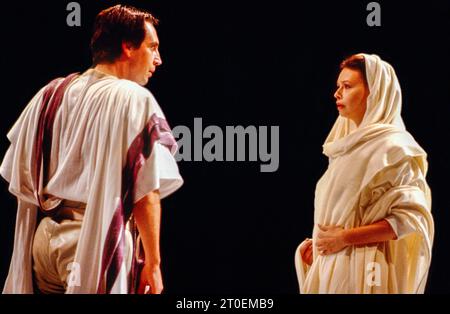 Jonathan Hyde (Octavius Caesar), Penelope Beaumont (Octavia) in ANTONY AND CLEOPATRA by Shakespeare at The Other Place, Royal Shakespeare Company (RSC), Stratford-upon-Avon, England 13/10/1982  design: Nadine Baylis  lighting: Leo Leibovici  director: Adrian Noble Stock Photo