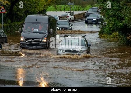 Ribchester, Preston, Lancashire, UK. 6th Oct, 2023. Flooding in Ribchester, Preston, Lancashire, when the river Ribble burst its banks in the heavy rain. Credit: John Eveson/Alamy Live News Stock Photo