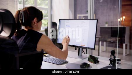 E Invoice Business Management. Accountant Using Electronic Invoice Stock Photo