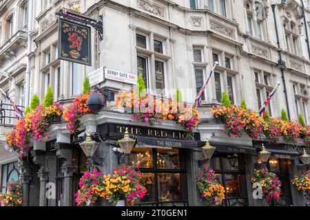 The Red Lion pub in Westminster known for serving all Prime Ministers up to Edward Heath,Whitehall, London,England,UK Stock Photo