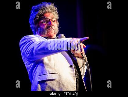 Frank Lavender, tour support for Myra Dubois UK Tour, Palace Theatre, Southend-on-Sea, Essex © Clarissa Debenham (Film Free Photography) / Alamy Stock Photo