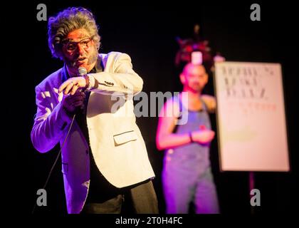 Frank Lavender, tour support for Myra Dubois UK Tour, Palace Theatre, Southend-on-Sea, Essex © Clarissa Debenham (Film Free Photography) / Alamy Stock Photo