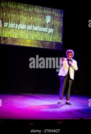 Frank Lavender, tour support for Myra Dubois UK Tour, Palace Theatre, Southend-on-Sea, Essex © Clarissa Debenham (Film Free Photography) / Alamy Stock Photo