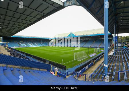 Sheffield, UK. 07th Oct, 2023. General View inside the Stadium during the Sheffield Wednesday FC v Huddersfield Town FC sky bet EFL Championship match at Hillsborough Stadium, Sheffield, United Kingdom on 7 October 2023 Credit: Every Second Media/Alamy Live News Stock Photo