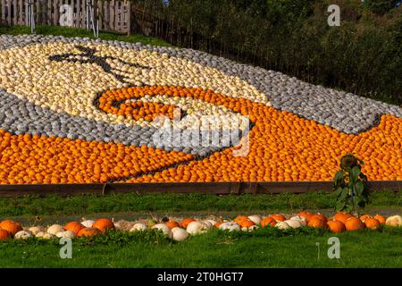 Totton, Hampshire, UK. 07th October 2023. Thousands visit Sunnyfields Farm in Totton, Hampshire on a warm sunny day for spooktacular adventures and fangtastic displays at Pumpkin Time as Halloween approaches, including a  Nightmare Before Christmas set to celebrate the film's 30th anniversary. Credit: Carolyn Jenkins / Alamy Live News Stock Photo