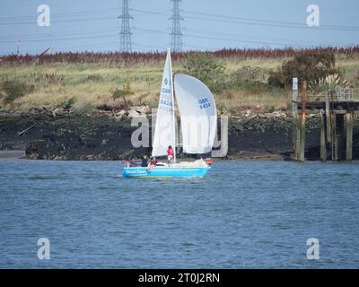 Gillingham, Kent, UK. 7th Oct, 2023. UK Weather: a warm and sunny afternoon for yachts racing on the Medway in Gillingham, Kent. Pic: a Sonata class yacht. Credit: James Bell/Alamy Live News Stock Photo