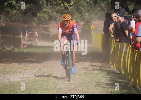 Pontevedra, Spain, 07th October, 2023: The cyclist, Gage Hecht (49) during the men's elite test of the Gran Premio Cidade de Pontevedra 2023, on October 07, 2023, in Pontevedra, Spain. Credit: Alberto Brevers / Alamy Live News. Stock Photo
