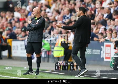 London, UK. 07th Oct, 2023. Hull City manager Liam Rosenior gestures to the 4th official during the Sky Bet Championship match Millwall vs Hull City at The Den, London, United Kingdom, 7th October 2023 (Photo by Arron Gent/News Images) in London, United Kingdom on 10/7/2023. (Photo by Arron Gent/News Images/Sipa USA) Credit: Sipa USA/Alamy Live News Stock Photo