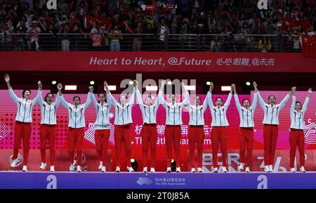 Hangzhou, China's Zhejiang Province. 7th Oct, 2023. Athletes of China attend medal ceremony for the Women's Volleyball at the 19th Asian Games in Hangzhou, east China's Zhejiang Province, Oct. 7, 2023. Credit: Zhang Tao/Xinhua/Alamy Live News Stock Photo